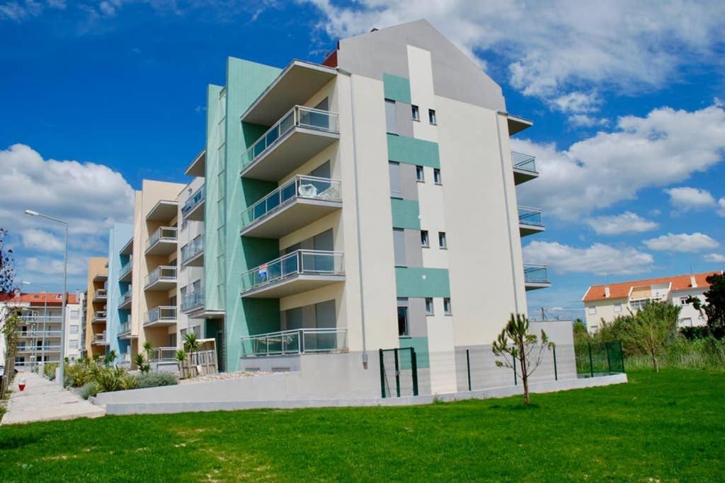 Parasol Appartment São Martinho do Porto Eksteriør bilde